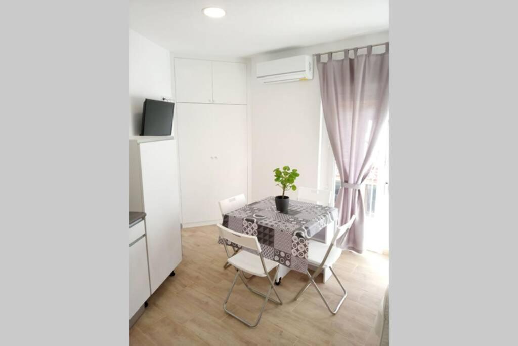 Apartamentos En Alameda Junto Al Corte Ingles Cartagena Eksteriør billede
