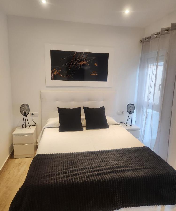 Apartamentos En Alameda Junto Al Corte Ingles Cartagena Eksteriør billede
