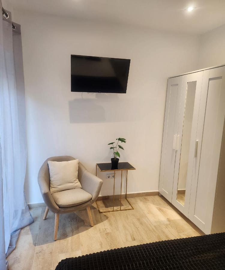 Apartamentos En Alameda Junto Al Corte Ingles Cartagena Eksteriør billede